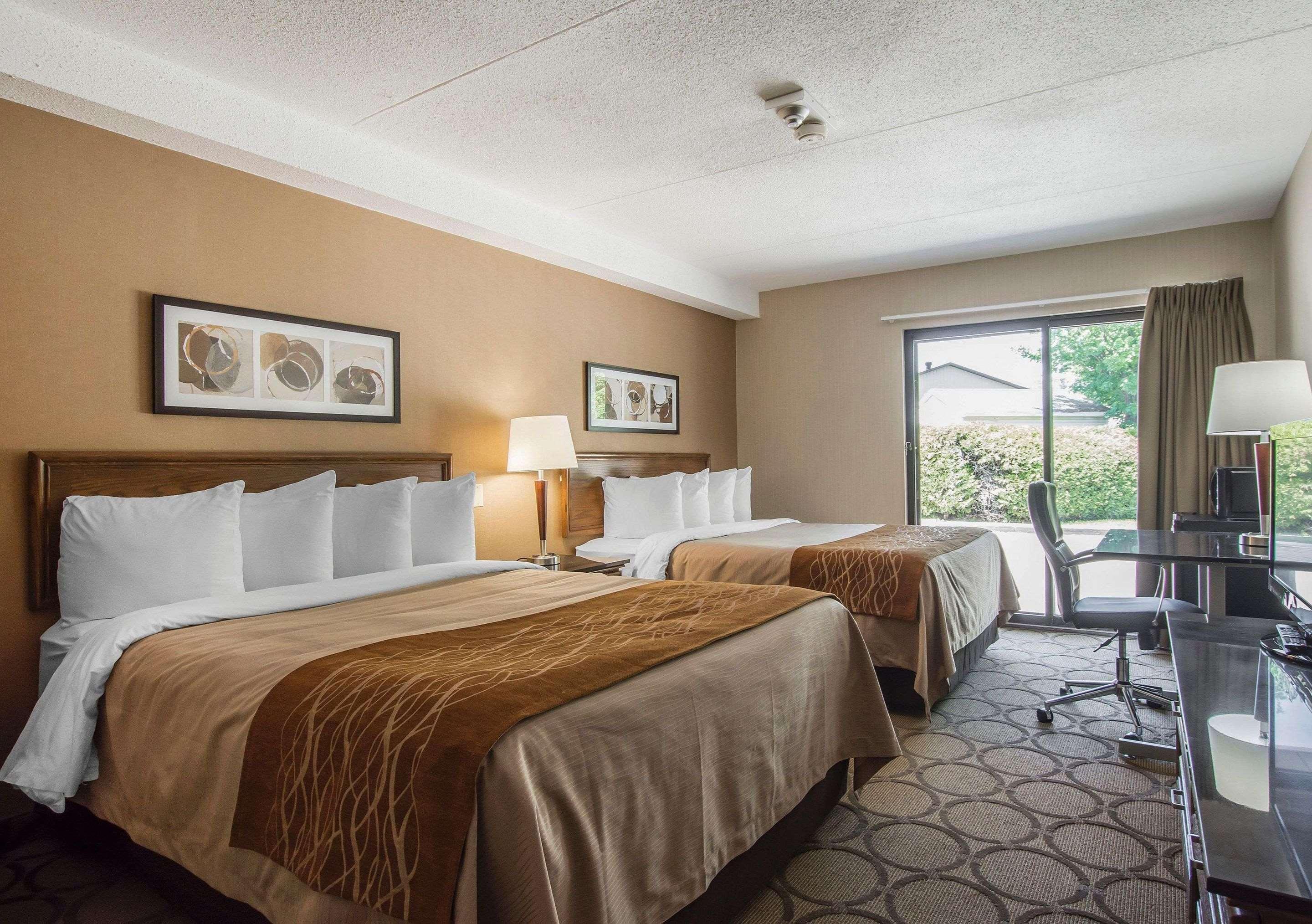 Comfort Inn Sherbrooke Esterno foto
