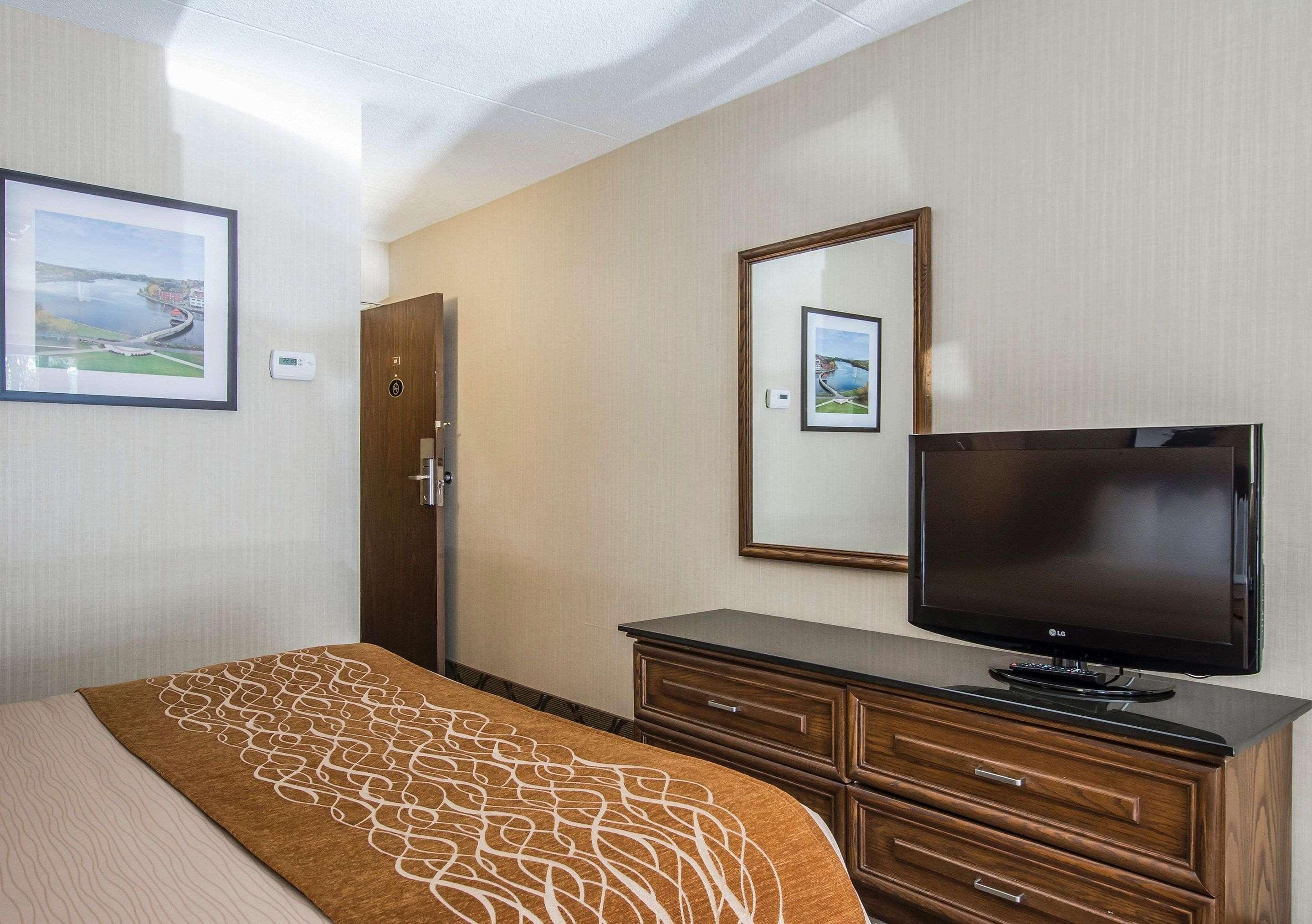 Comfort Inn Sherbrooke Esterno foto