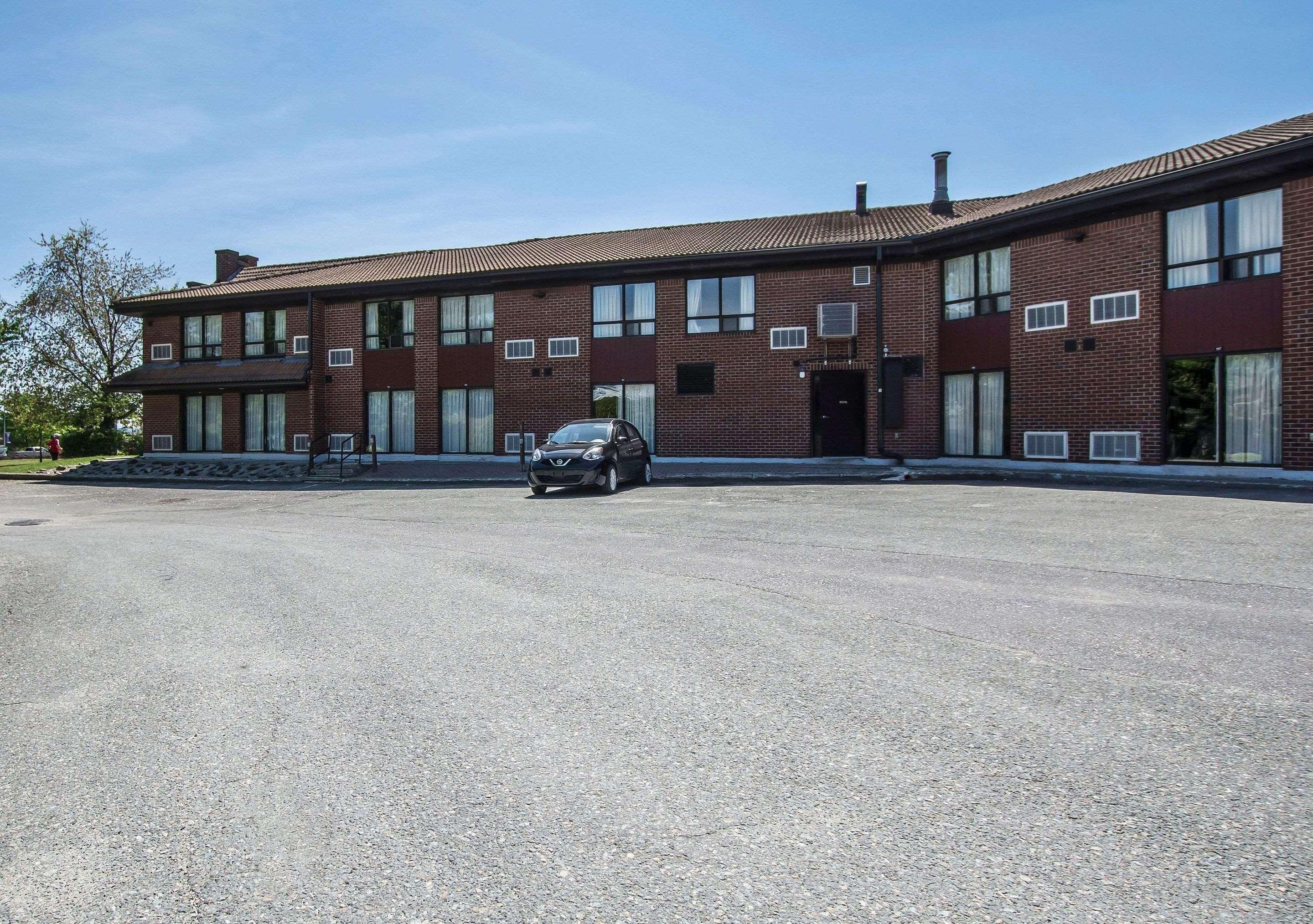 Comfort Inn Sherbrooke Esterno foto