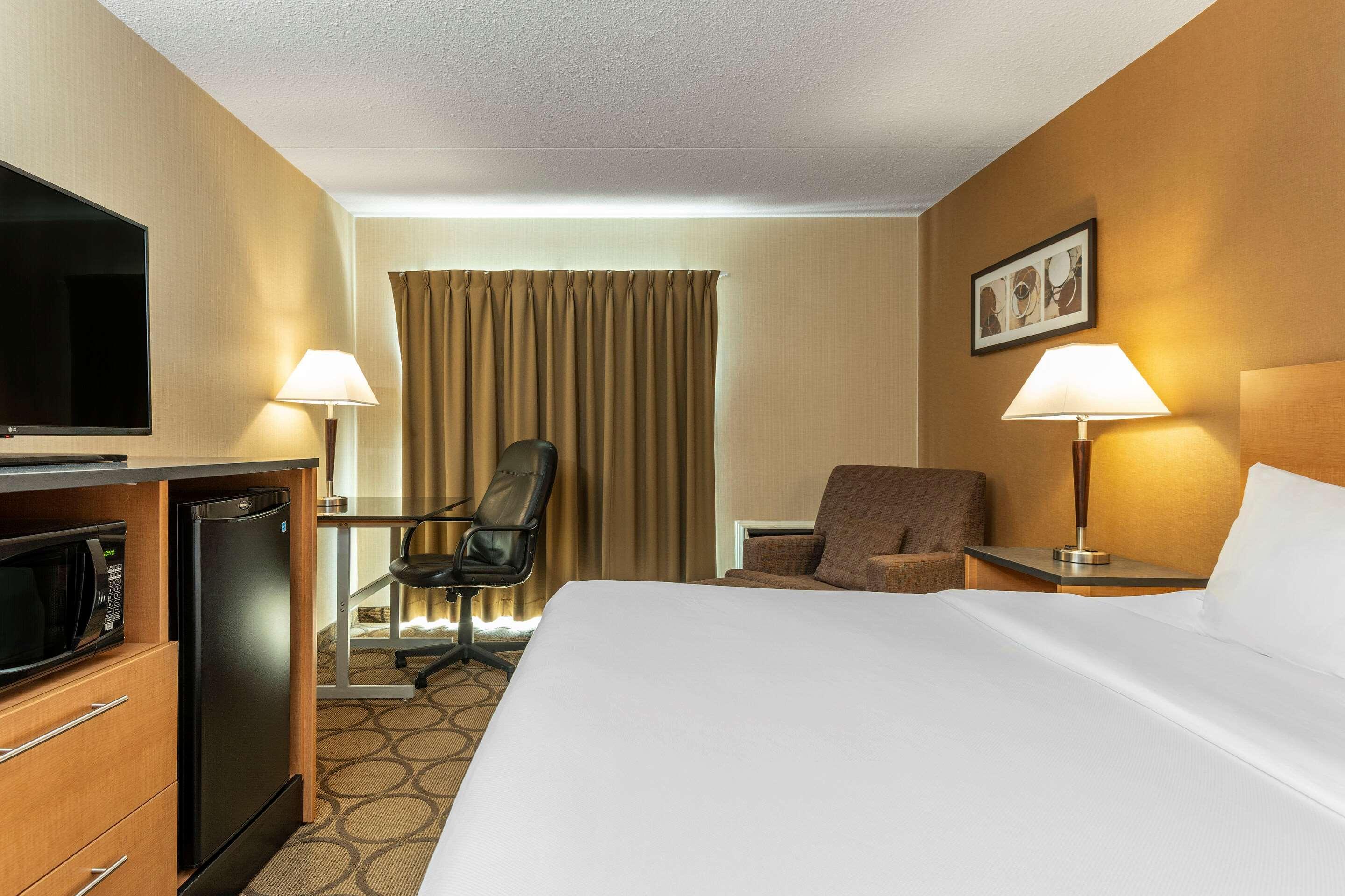 Comfort Inn Sherbrooke Esterno foto