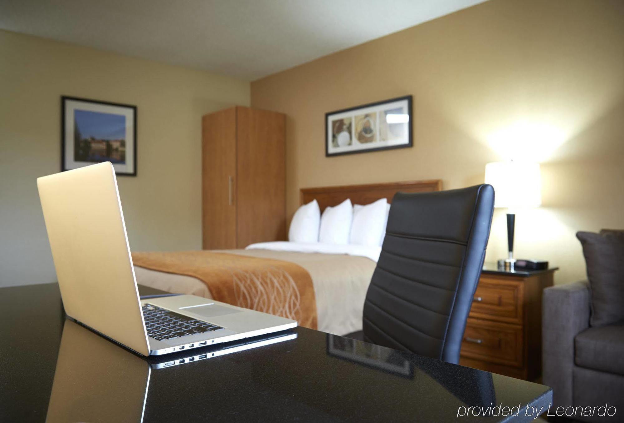 Comfort Inn Sherbrooke Esterno foto