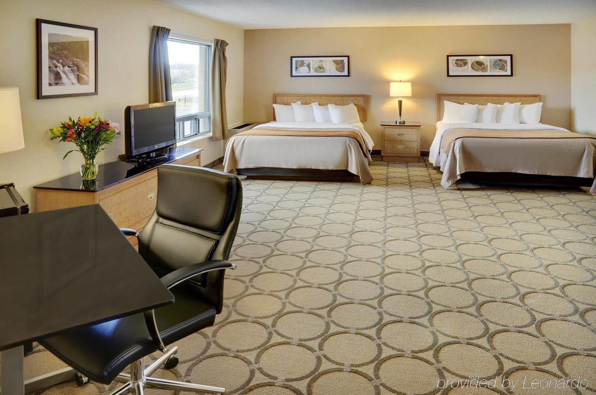 Comfort Inn Sherbrooke Esterno foto